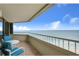 3 bedroom Residence For Sale: Singer..