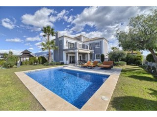 HM4O2316 - Villa For sale in Nueva..