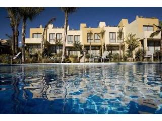 2 bedroom town house for sale