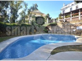 Apartment For Sale In Golden Mile..