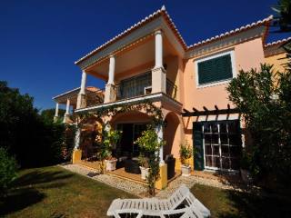 Very Charming south facing 2 bedroom..