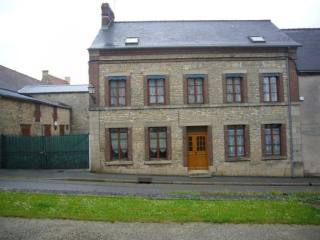 House For Sale 10 Minutes From Alencon