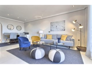 2 bedroom property near Casares Back to..