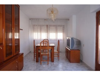 6 bedroom, 2 bathroom Apartment, (build..
