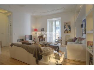 Lovely 3 + 1 Bedroom Apartment in Lapa