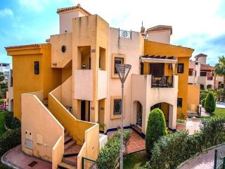 UCB5021 - Punta Prima - Apartment..
