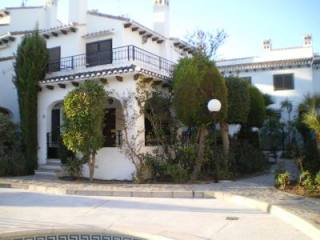 3 Bedrooms - Townhouse - Alicante - For..