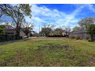 Land For Sale: 1118 Anderson St..