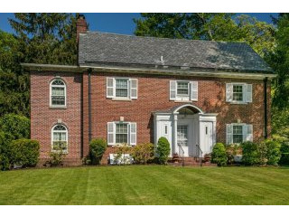 6 bedroom House For Sale: 87 Walworth..