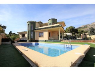 Fantastisk villa i Sierra de Altea