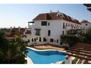 2 bedroom Apartment For Sale: El Coto..
