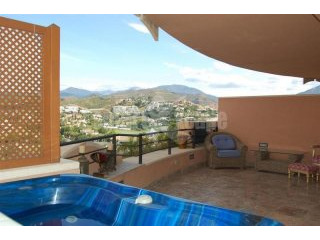 Apartment For Sale In Nueva Andalucia..
