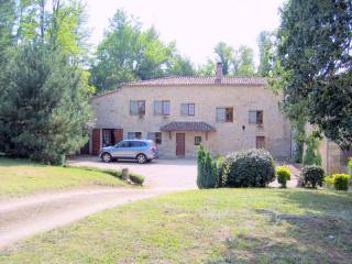 Exceptional Mill House - Near..