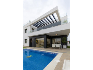 3 Bedrooms - Villa - Alicante - For Sale