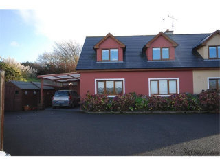 4 bedroom Semi-Detached House For Sale:..