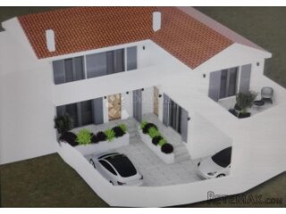 Roh-bau kuća sa dva stana/ Drikevnik/ 168,11 m2