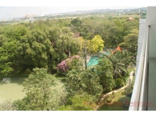2 Bedroom Condo for sale in Jomtien -..