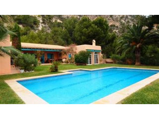 Charming villa with splendid view..