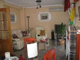 4 bedroom, 2 bathroom Apartment, (build..