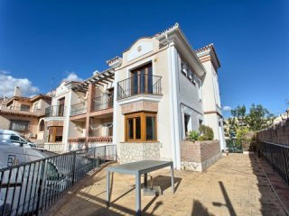 5 Bedroom Villa For Sale In The Centre..