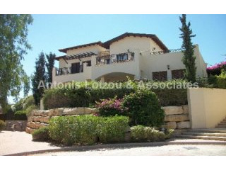 Three Bedroom Apartment in Aphrodite..