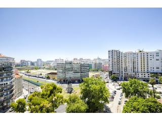 Lovely 4 bedroom apartment in Campo..