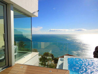 4 Bedrooms - Villa - Alicante - For Sale