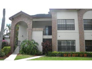 8049 Aberdeen Dr #101, Boynton Beach..