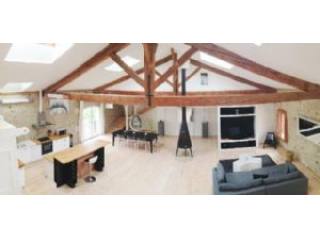 Superb Renovated Stone Barn With 5..