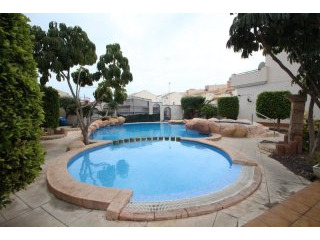2 Bedrooms - Apartment - Alicante - For..