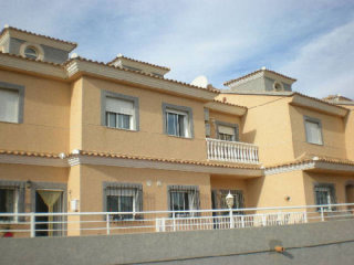 Town House / Village House in Los Lobos