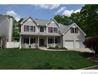 4 bedroom Flat For Sale: 2202 Sweetwood..