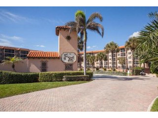 2871 N Ocean Blvd #r248, Boca Raton, FL..