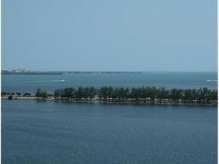 1 bedroom Flat For Sale: 1901 BRICKELL..