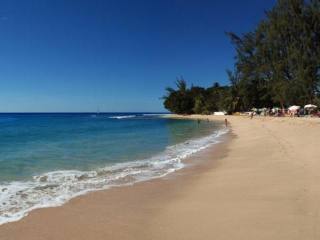 2 bedroom Property For Sale: Coral Cove..