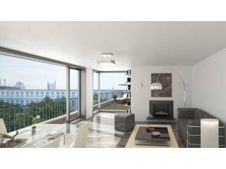 The Mile!: Spacious, Modern and..