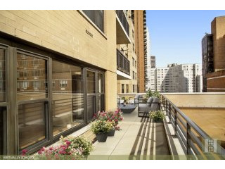 1 bedroom Apartment For Sale: 165 WEST..