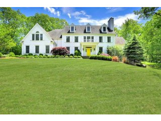 5 bedroom House For Sale: 3 Stone Hedge..