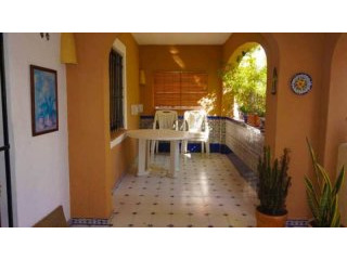 2 Bedroom 1 Bathroom Apartment In..