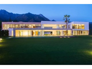 An Extraordinary Architecture Jewel