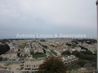 2 Bedroom apartment in Pano Paphos with..