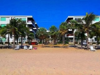 2 Bed Beachfront Condo At Beach Palace..
