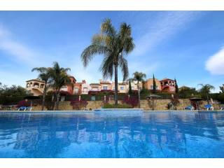 4 bedroom town house for sale