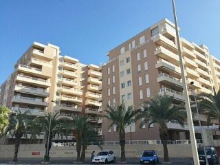 3 BED APARTMENT BY THE BEACH