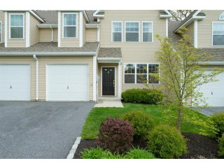 3 bedroom House For Sale: 22 Halley Ct..