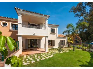 Luxury high-end home in a sought-after..