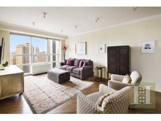 2 bedroom Apartment For Sale: 146 WEST..