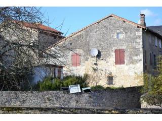 Ideal Holiday Home in A 'Picturesque'..