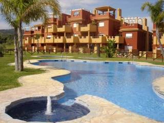 2 Bed Apartment for sale in Marbella