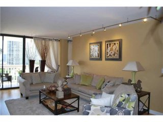 2800 Island Bl, Unit 1103, Aventura, Fl..